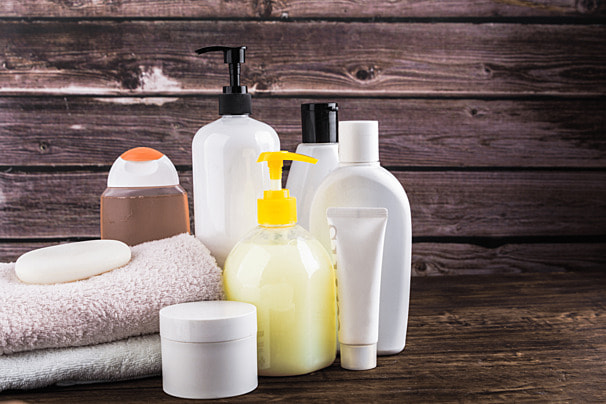 pngtree-vintage-wooden-board-table-personal-care-products-image_864129